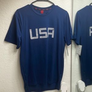 *NEW* USA Champion T Shirt